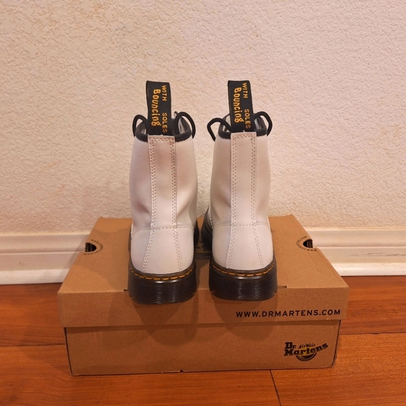 Dr.Martens - Picture 3 of 4